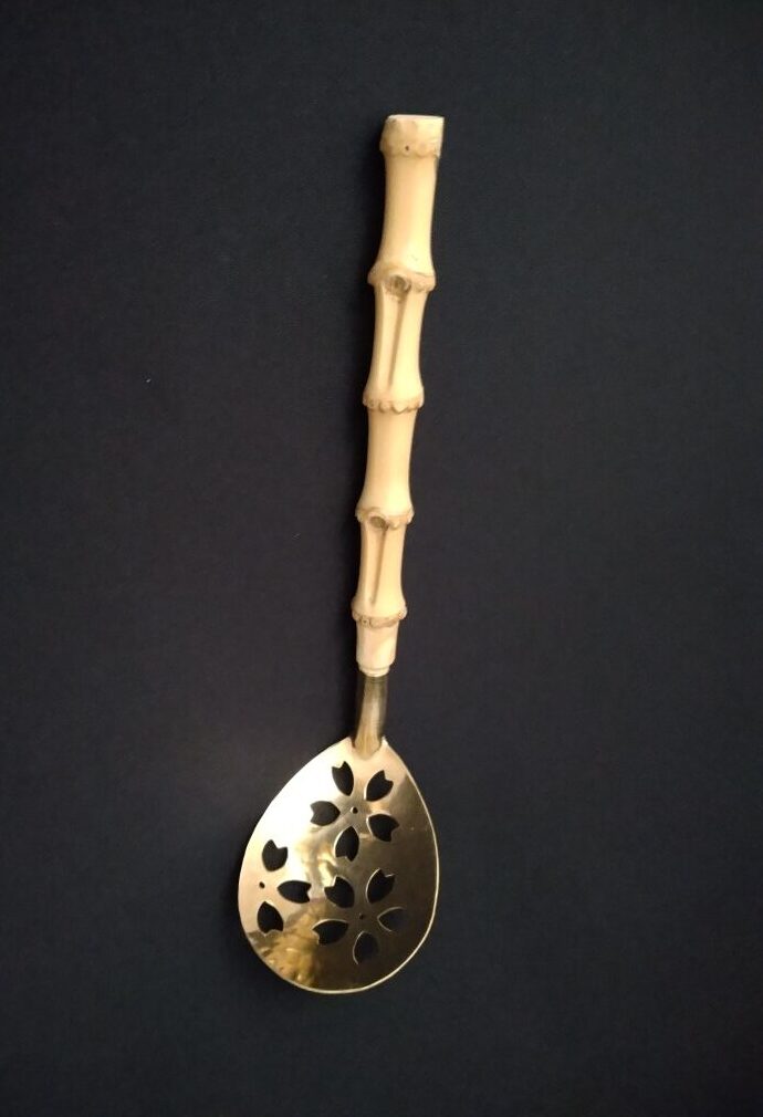 真鍮 竹柄チリレンゲ 穴明